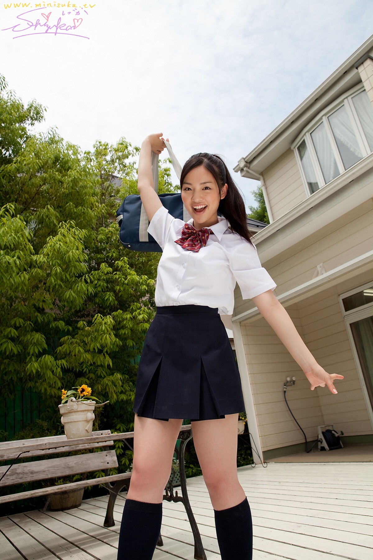 日本女优写真套图打包下载[Minisuka.tv]现役女子高生　しづか Vol.04